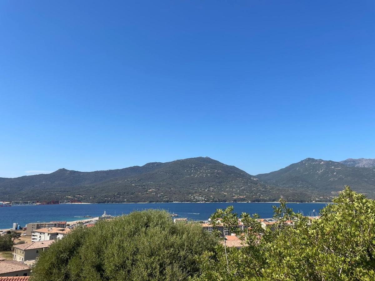 Charmante Petite Maison Avec Magnifique Vue Hébergement de vacances